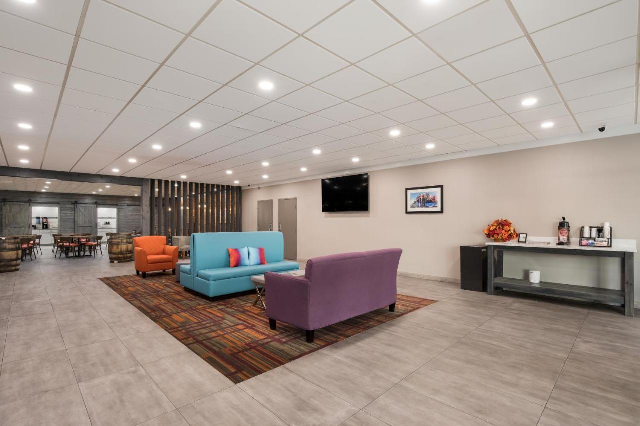 Quality Inn Joliet Bagian luar foto